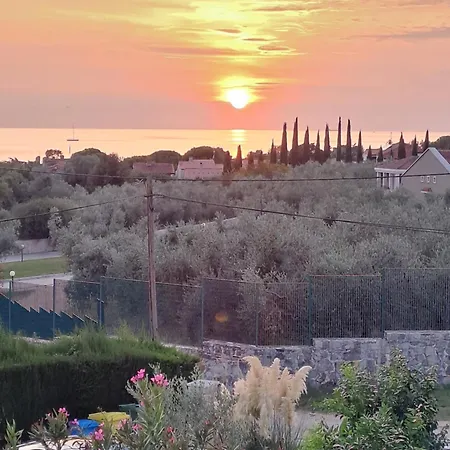 New Vivano V I D With Amazing View Apartment *