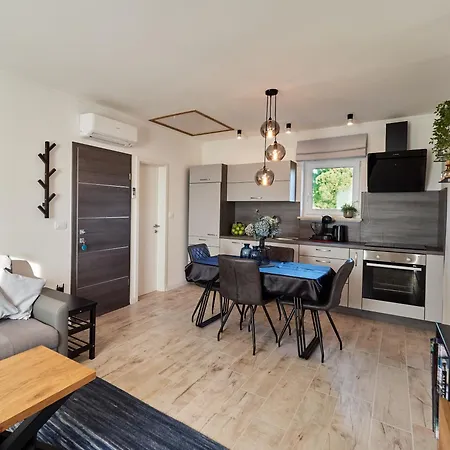 New Vivano V I D With Amazing View Apartment *